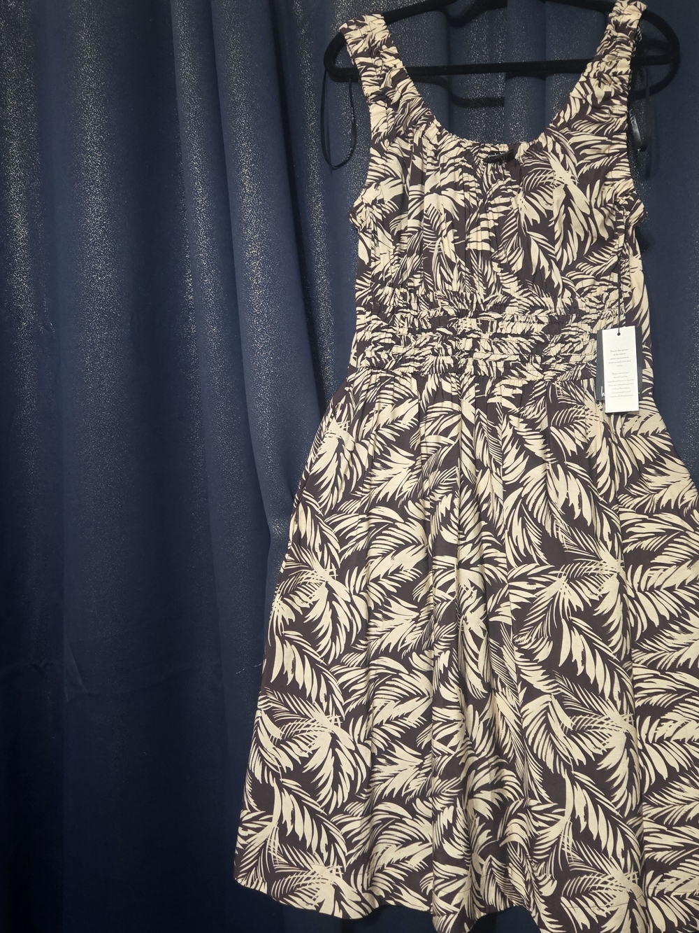 Nicole Miller Brown and Cream Palm-Print Midi Dress Sz L,  NWT